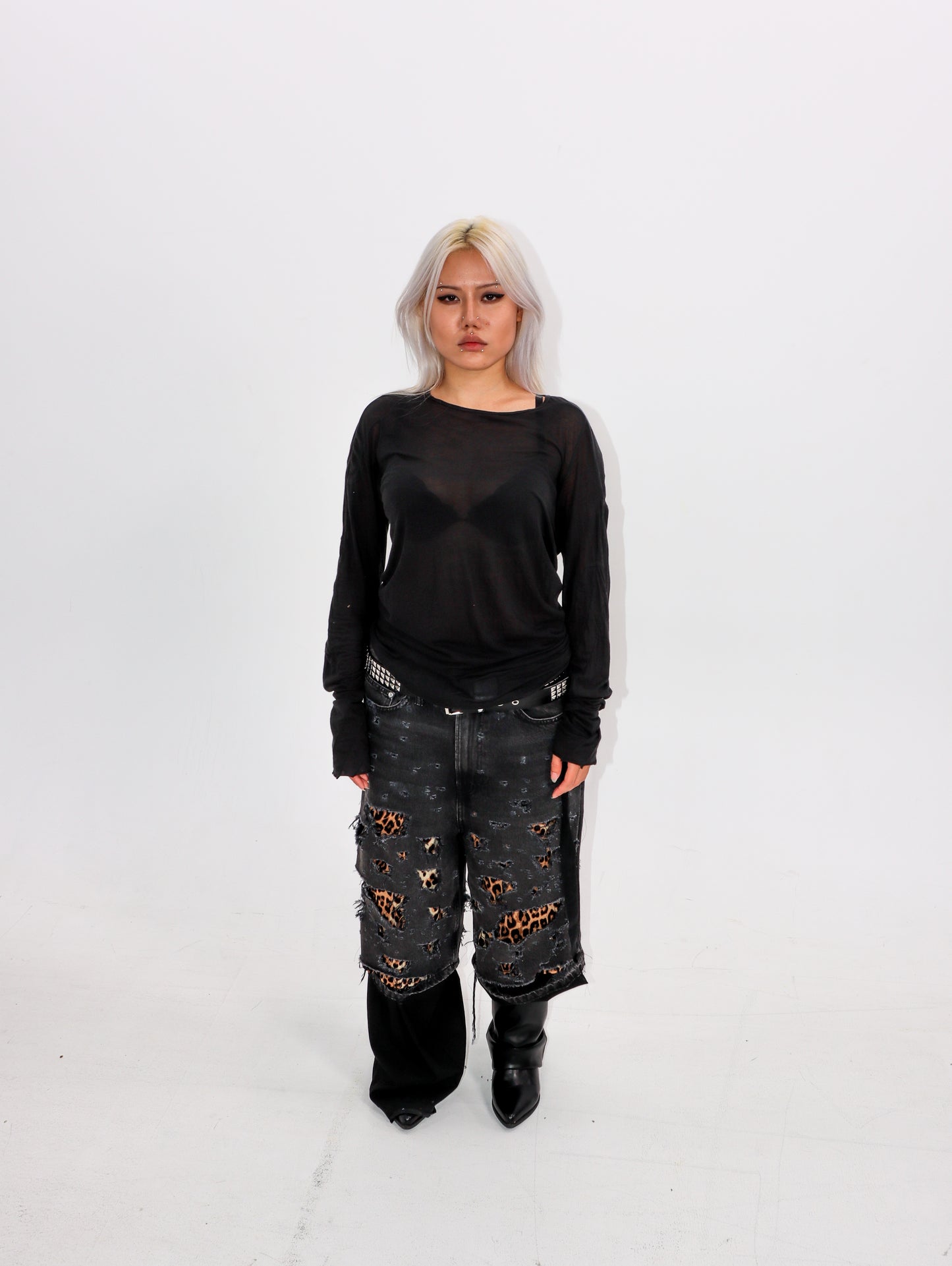 Glamour Destroyed Denim
