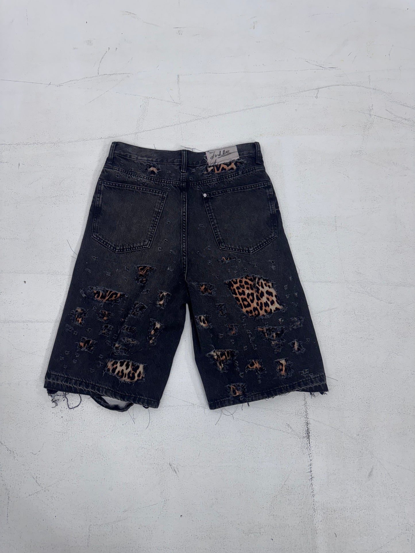 Glamour Destroyed Denim
